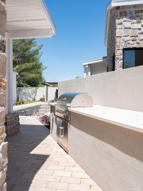 3710 E Sells Dr, Phoenix, AZ 85018 photo 31