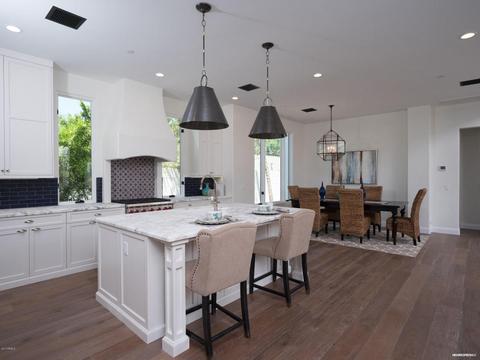 3710 E Sells Dr, Phoenix, AZ 85018 photo 4