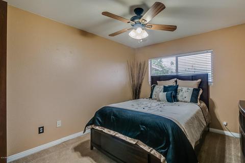 2966 E Larkspur Dr, Phoenix, AZ 85032 photo 4