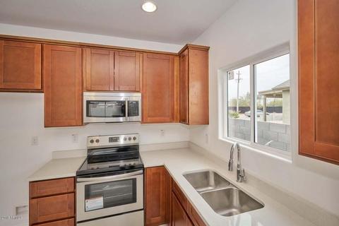 1929 Encinas Ln, Phoenix, AZ 85040 photo 24
