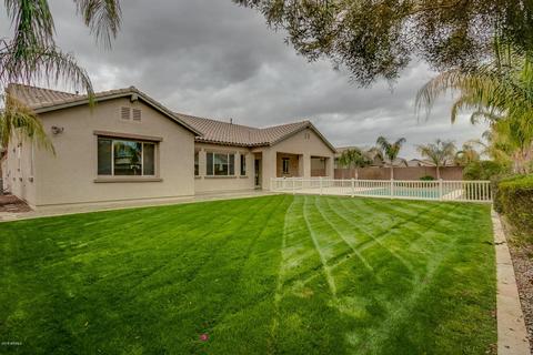 3138 E Warbler Rd, Gilbert, AZ 85297 photo 3