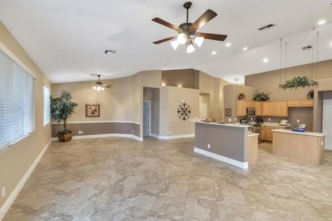 137 E Constitution Ct, Gilbert, AZ 85296 photo 8