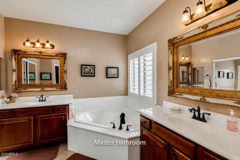 4077 E Claxton Ave, Gilbert, AZ 85297 photo 9