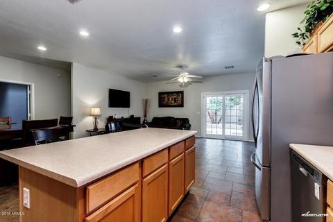 1081 E Sherri Dr, Gilbert, AZ 85296 photo 12