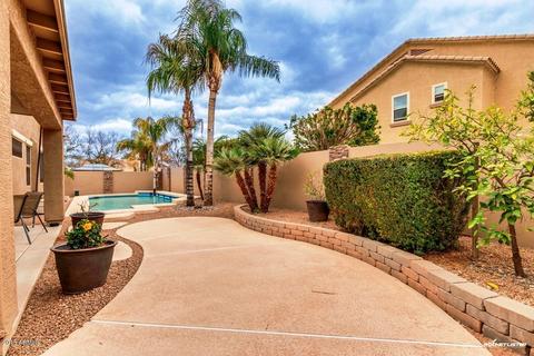 1081 E Sherri Dr, Gilbert, AZ 85296 photo 8