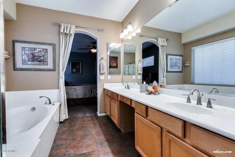 1081 E Sherri Dr, Gilbert, AZ 85296 photo 29