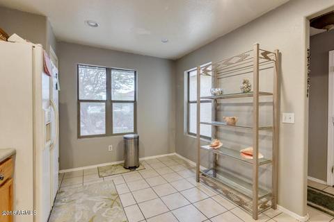 576 S Heritage Dr, Gilbert, AZ 85296 photo 9