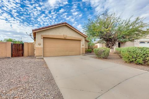 576 S Heritage Dr, Gilbert, AZ 85296 photo 2