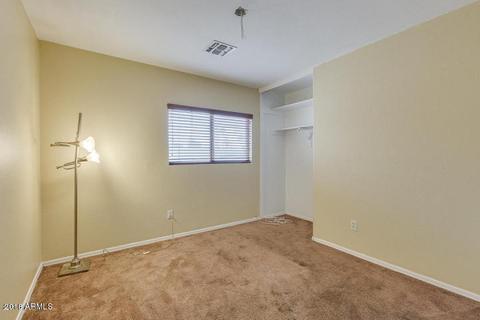 576 S Heritage Dr, Gilbert, AZ 85296 photo 12