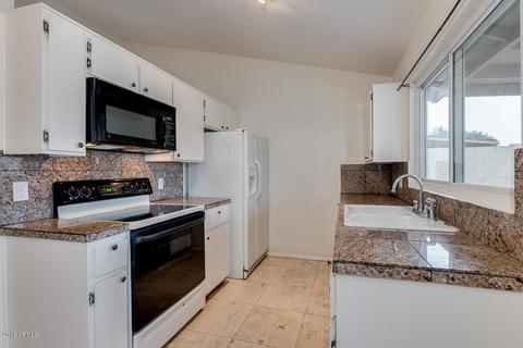 1821 E Sandra Ter, Phoenix, AZ 85022 photo 10