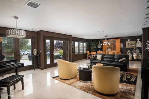 2220 E Solano Dr, Phoenix, AZ 85016 photo 5