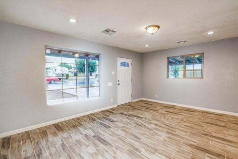 2201 W Mitchell Dr, Phoenix, AZ 85015 photo 4