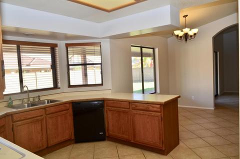 950 E Verde Ln, Tempe, AZ 85284 photo 8
