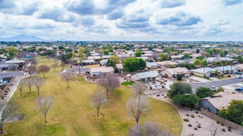 2887 Erie Ct, Gilbert, AZ 85295 photo 2