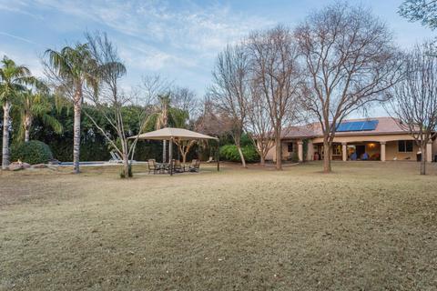 2527 E Strawberry Dr, Gilbert, AZ 85298 photo 48