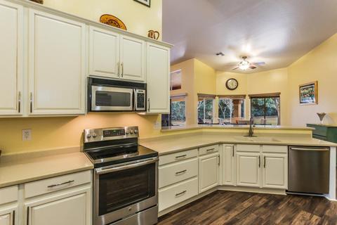 2527 E Strawberry Dr, Gilbert, AZ 85298 photo 24