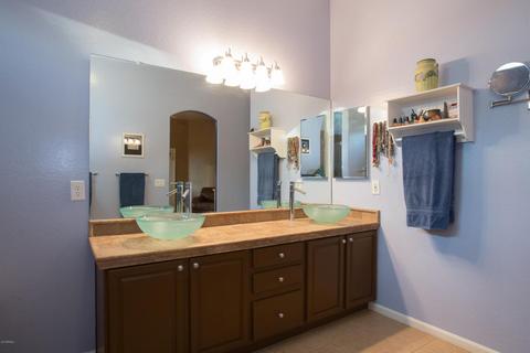 2527 E Strawberry Dr, Gilbert, AZ 85298 photo 32