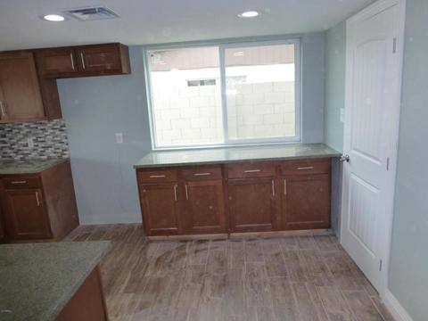3147 N 77th Ln, Phoenix, AZ 85033 photo 12