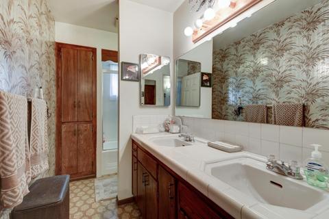 1822 E Stella Ln, Phoenix, AZ 85016 photo 12