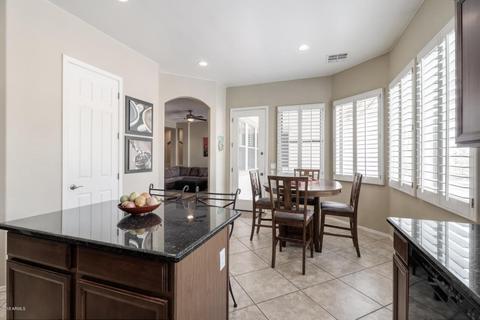 1076 E Joseph Way, Gilbert, AZ 85295 photo 10