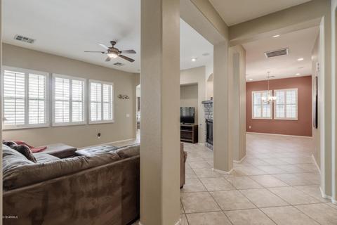 1076 E Joseph Way, Gilbert, AZ 85295 photo 4