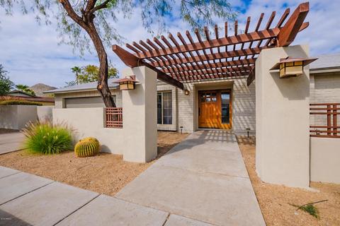 2302 E Sahuaro Dr, Phoenix, AZ 85028 photo 1