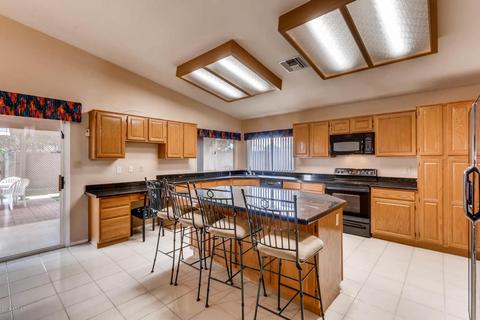 2657 E Verbena Dr, Phoenix, AZ 85048 photo 8