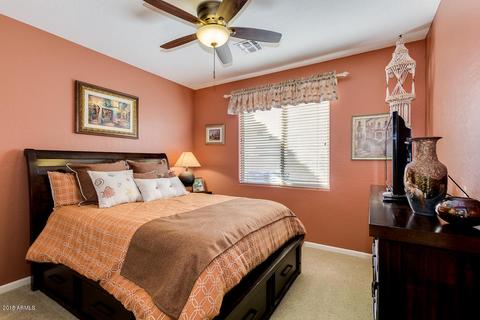 326 E Dennisport Ct, Gilbert, AZ 85295 photo 9