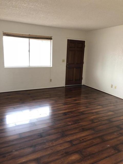 138 E Indigo St, Mesa, AZ 85201 photo 4