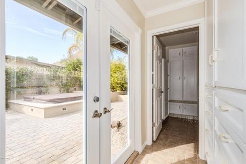 2575 E Captain Dreyfus Ave, Phoenix, AZ 85032 photo 28