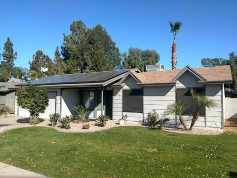 242 E Leah Ln, Gilbert, AZ 85234 photo 3