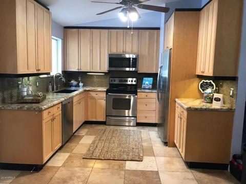 242 E Leah Ln, Gilbert, AZ 85234 photo 8