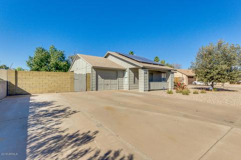 1410 N Freestone Cir, Mesa, AZ 85203 photo 2