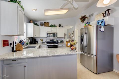 534 S Ash St, Gilbert, AZ 85233 photo 8