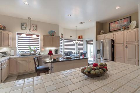 3434 E Calaveros Dr, Phoenix, AZ 85028 photo 15