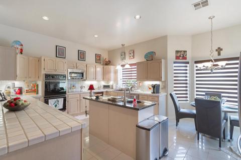 3434 E Calaveros Dr, Phoenix, AZ 85028 photo 16