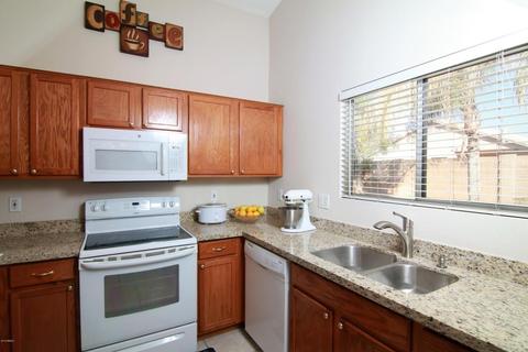 2842 E Harwell Rd, Gilbert, AZ 85234 photo 4