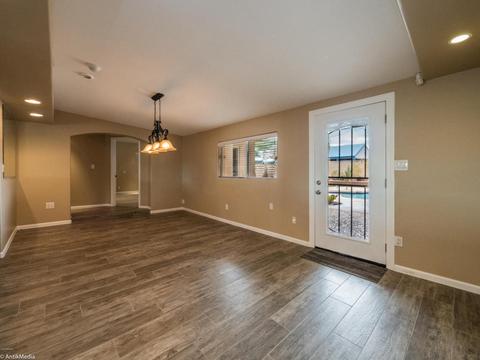 3927 E Monterosa St, Phoenix, AZ 85018 photo 9