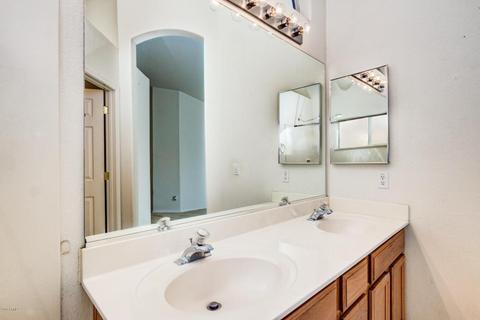 449 N Ocotillo Ln, Gilbert, AZ 85233 photo 18