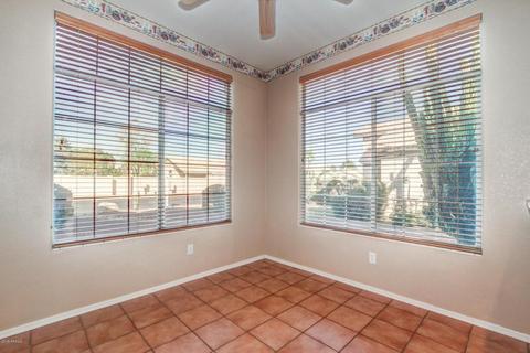 449 N Ocotillo Ln, Gilbert, AZ 85233 photo 9