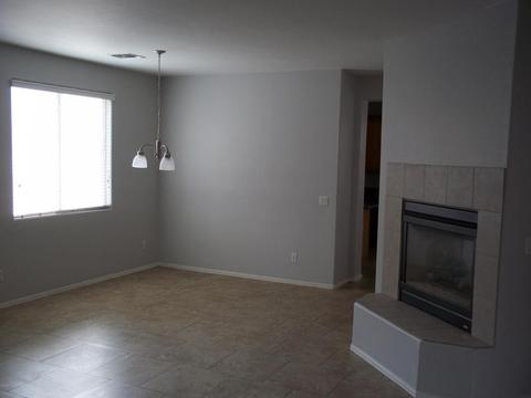 3112 S Roca St, Gilbert, AZ 85295 photo 2