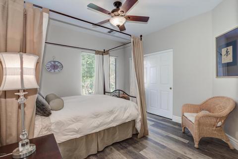340 N Shore Ln, Gilbert, AZ 85233 photo 24