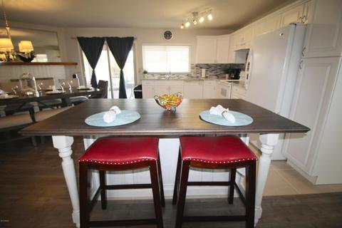 2320 E Broadmor Dr, Tempe, AZ 85282 photo 5
