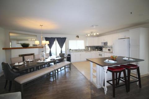 2320 E Broadmor Dr, Tempe, AZ 85282 photo 4