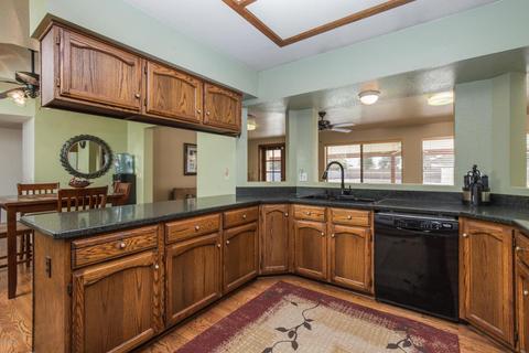 413 E Tremaine Ave, Gilbert, AZ 85234 photo 8