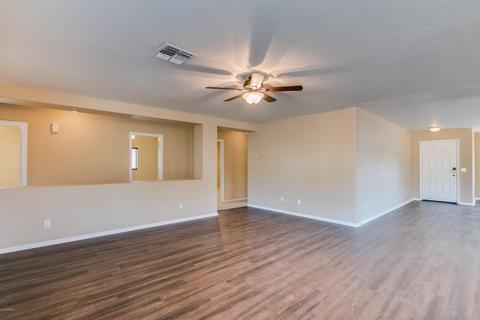 15670 W Crocus Dr, Surprise, AZ 85379 photo 9