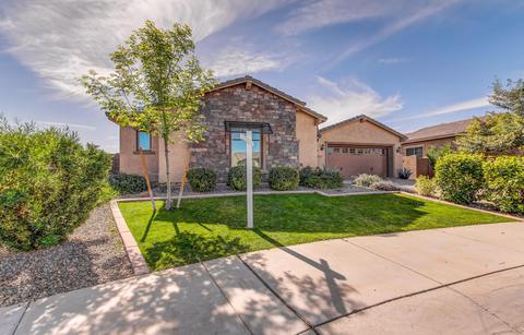3297 E Nightingale Ln, Gilbert, AZ 85298 photo 2