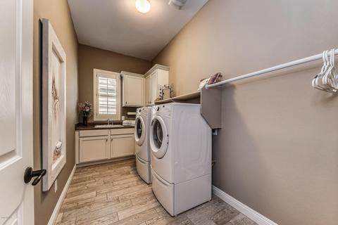 3297 E Nightingale Ln, Gilbert, AZ 85298 photo 24