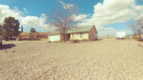 1370 E Monterey Dr, Globe, AZ 85501 photo 2