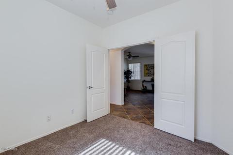 995 E Cantebria Dr, Gilbert, AZ 85296 photo 12